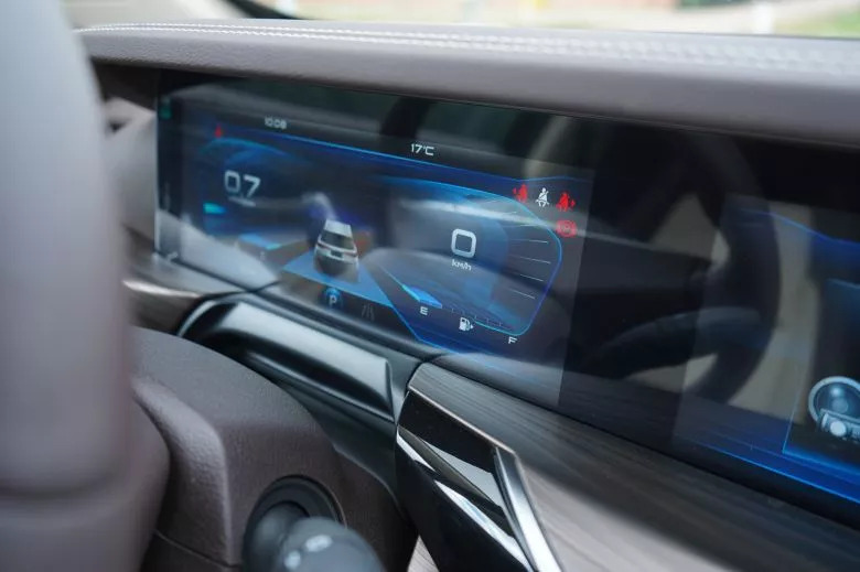 Bestune T77 Pro 1.5 l  Premium BVA