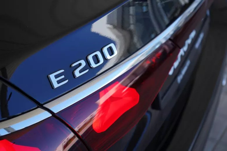 Mercedes-Benz Classe E 200 AMG