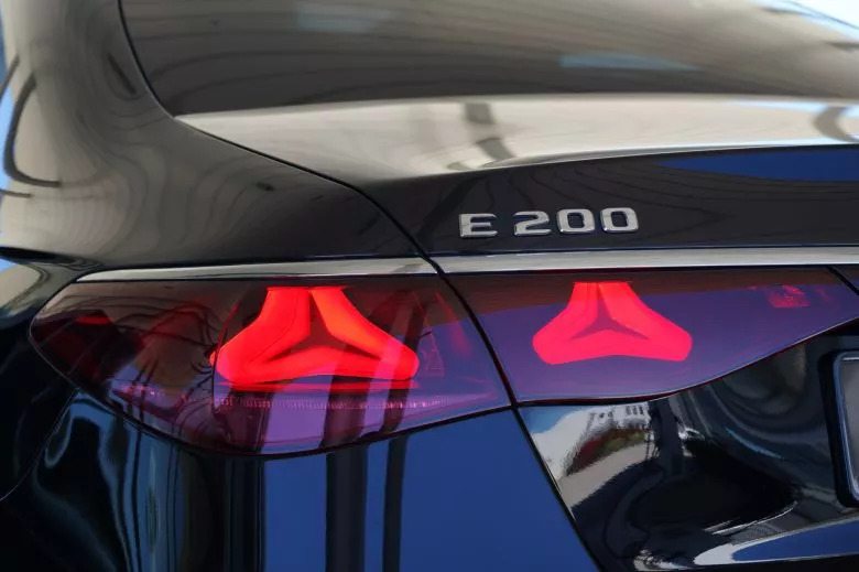 Mercedes-Benz Classe E 200 AMG