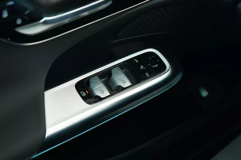 Mercedes-Benz Classe E 200 AMG