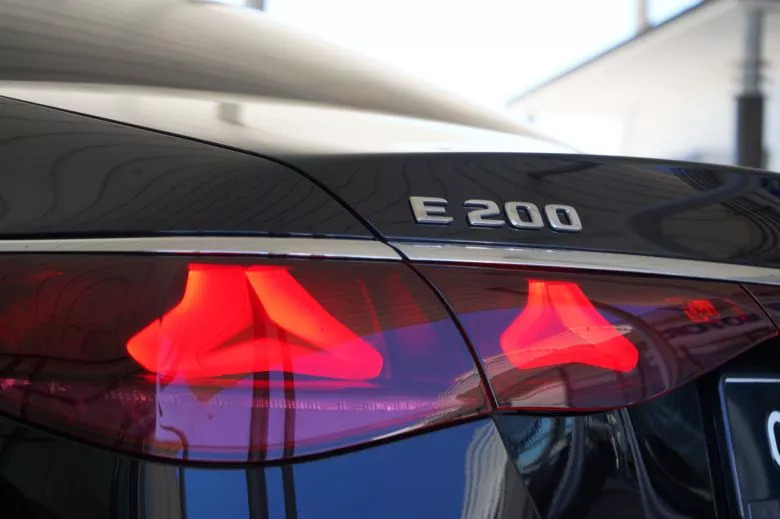 Mercedes-Benz Classe E 200 Avantgarde