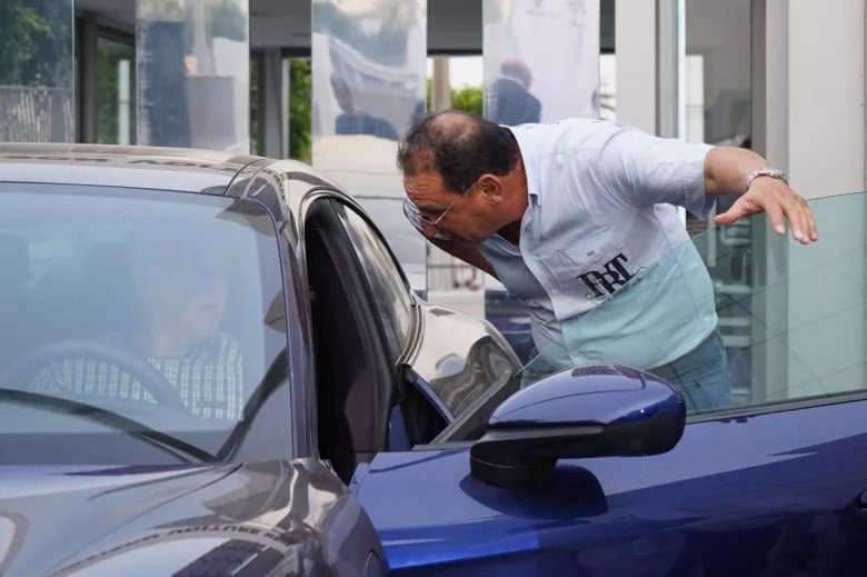 Porsche inaugure un centre de services à Sfax