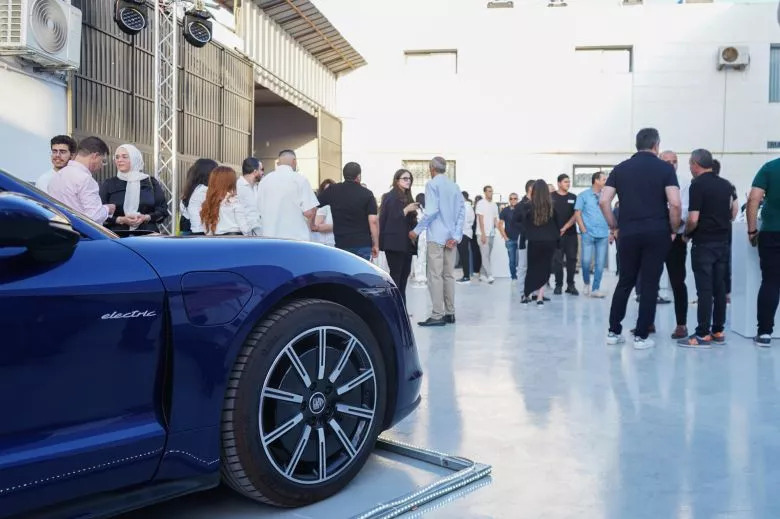 Porsche inaugure un centre de services à Sousse