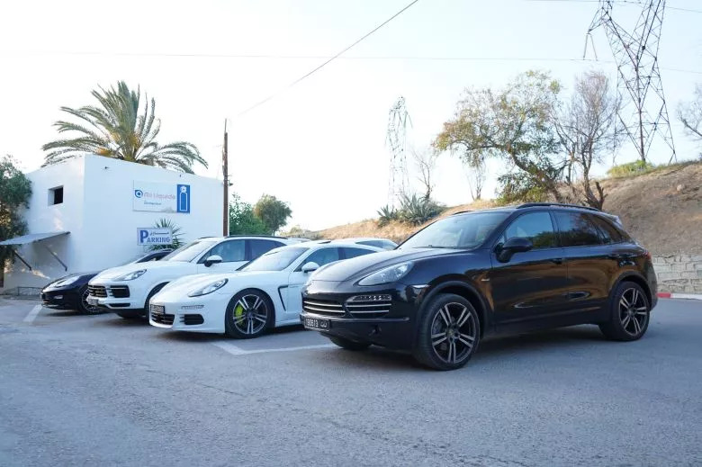 Porsche inaugure un centre de services à Sousse