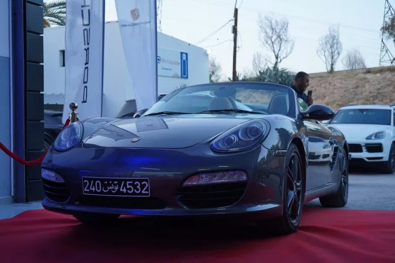 Porsche inaugure un centre de services à Sousse