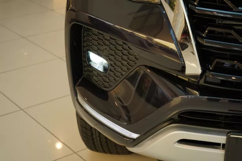 Toyota Fortuner 2.4 L D-4D   BVA