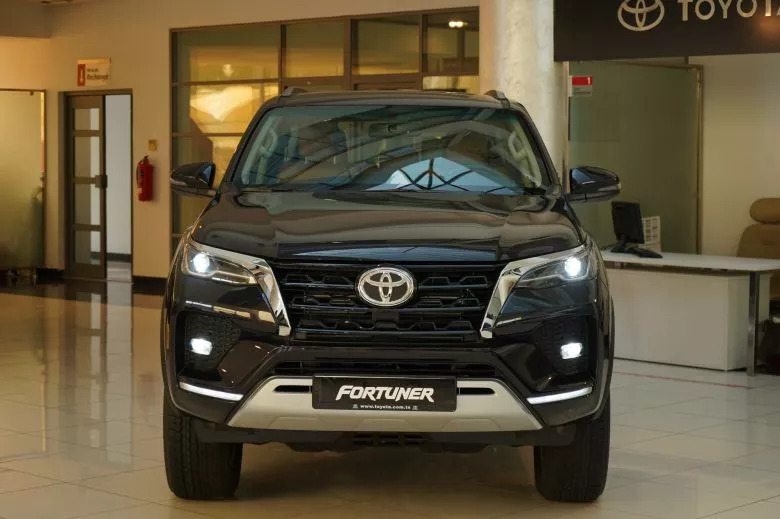 Toyota Fortuner 2.4 L D-4D   BVA