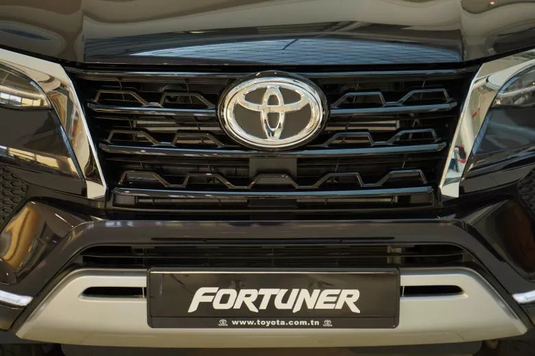 Toyota Fortuner 2.4 L D-4D   BVA