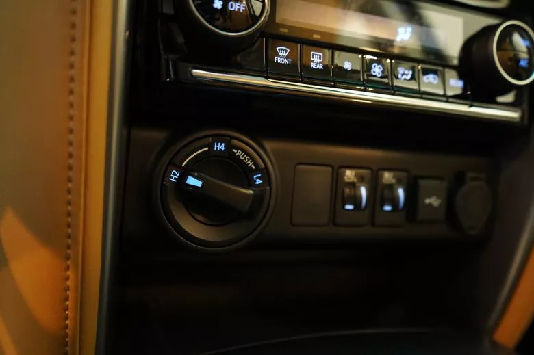 Toyota Fortuner 2.4 L D-4D   BVA