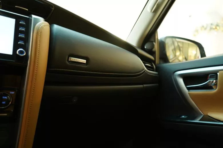 Toyota Fortuner 2.4 L D-4D   BVA