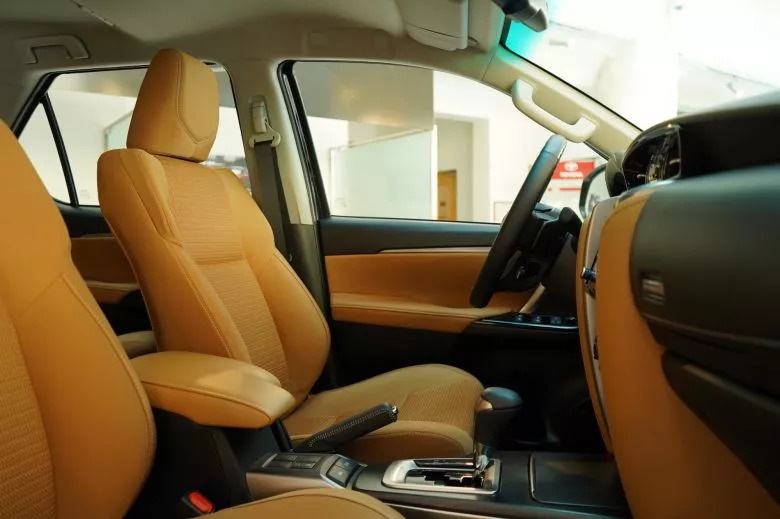 Toyota Fortuner 2.4 L D-4D   BVA