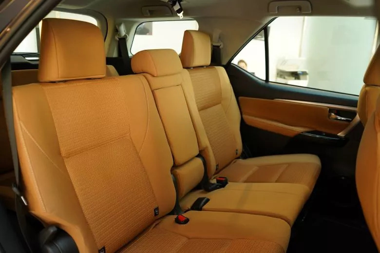 Toyota Fortuner 2.4 L D-4D   BVA