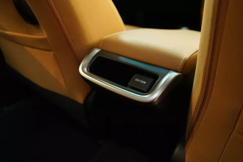 Toyota Fortuner 2.4 L D-4D   BVA