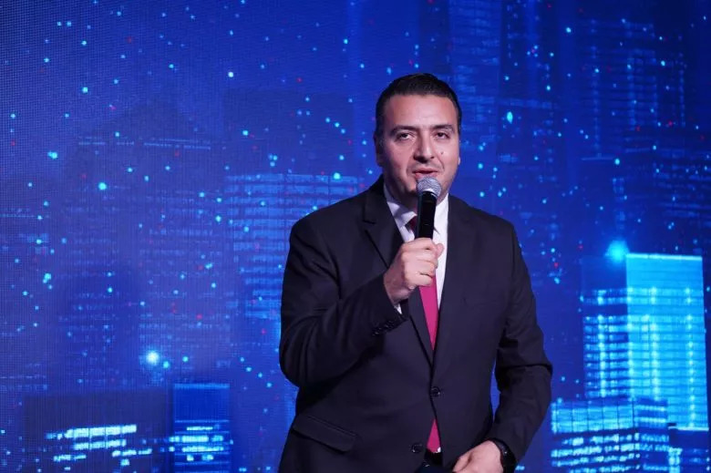 Le géant chinois lance 5 nouveaux modèles électriques et hybrides rechargeables