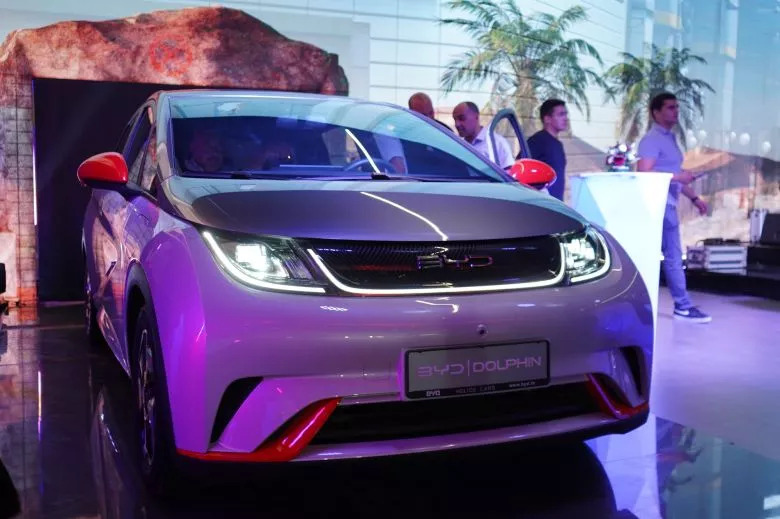 Le géant chinois lance 5 nouveaux modèles électriques et hybrides rechargeables