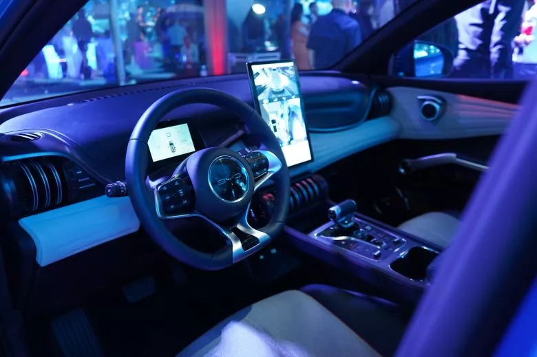 Le géant chinois lance 5 nouveaux modèles électriques et hybrides rechargeables