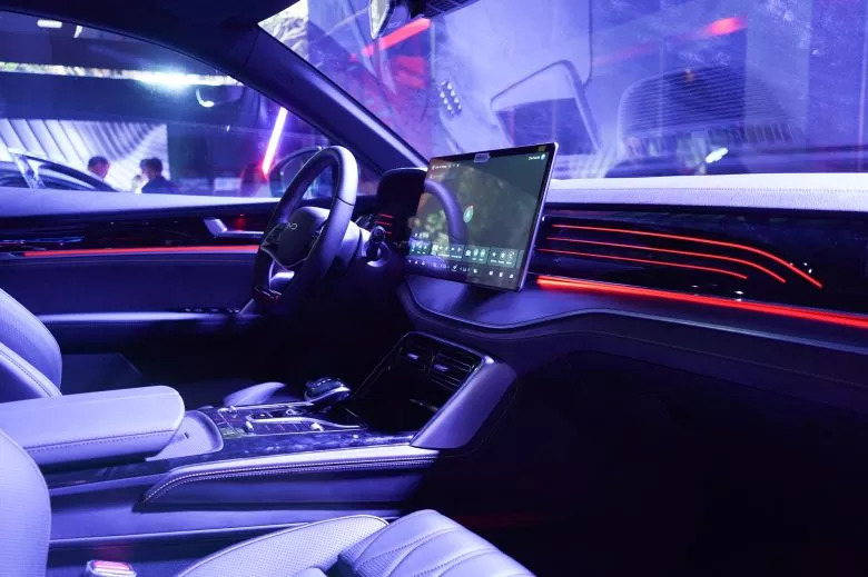 Le géant chinois lance 5 nouveaux modèles électriques et hybrides rechargeables