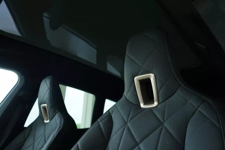 BMW iX xDrive40 Impressive