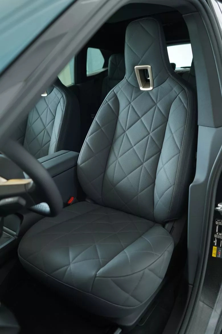 BMW iX xDrive40 Impressive