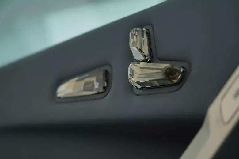 BMW iX xDrive40 Impressive