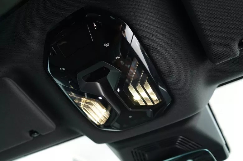 BMW iX xDrive40 Impressive