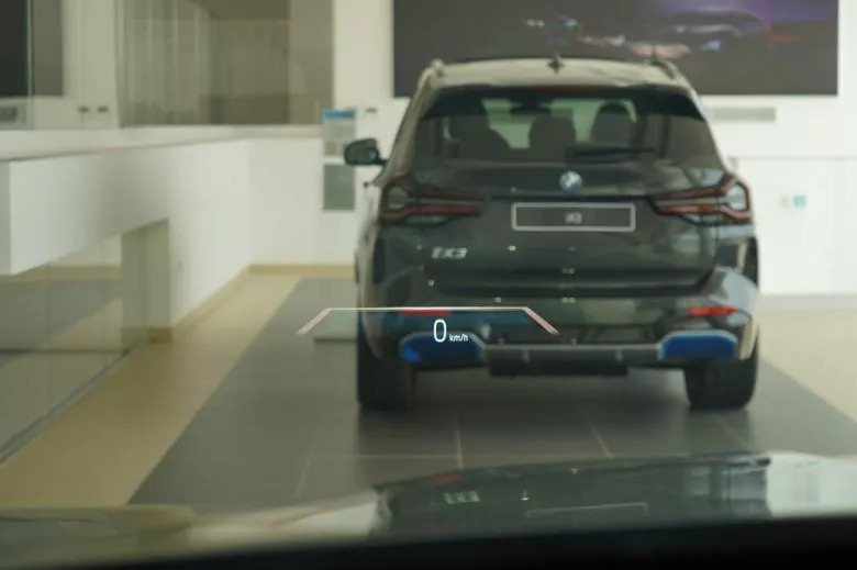 BMW iX xDrive40 Impressive