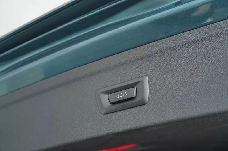 BMW iX xDrive40 Impressive