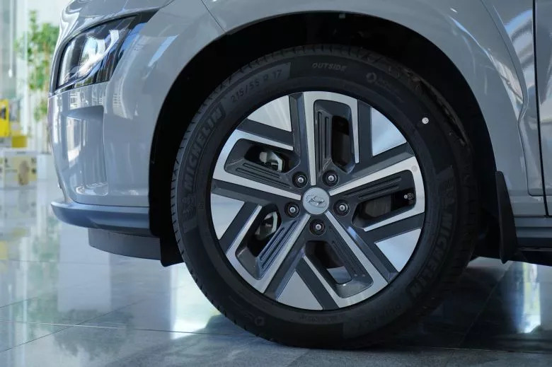 Hyundai Kona Electric 39 kWh