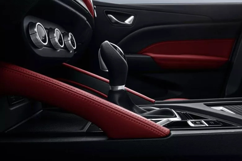 DFSK Glory 500, le SUV compact à l'esprit sportif