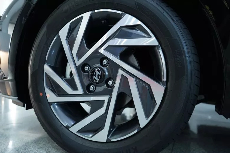 Hyundai i20 1.2 L GLS Plus