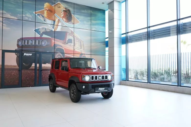 Suzuki Jimny 5 portes désormais disponible en précommande chez carpro