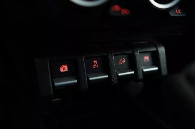 Suzuki Jimny 5 portes désormais disponible en précommande chez carpro