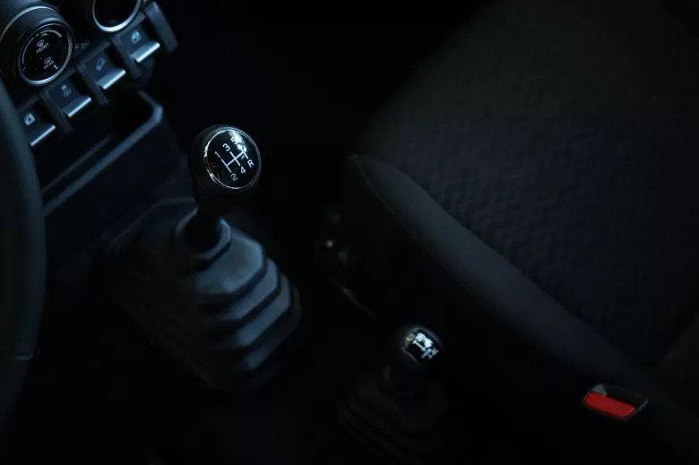 Suzuki Jimny 5 portes désormais disponible en précommande chez carpro