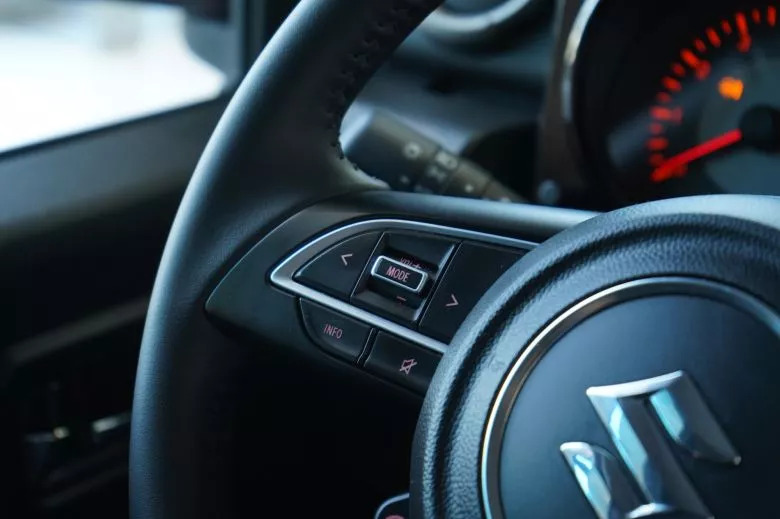 Suzuki Jimny 5 portes désormais disponible en précommande chez carpro