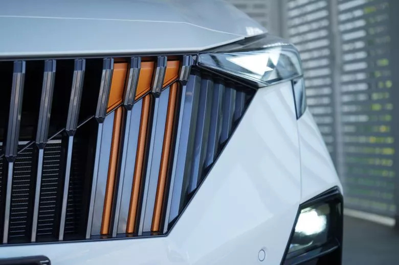 GAC Emzoom 1.5T GDI  R-Style BVA