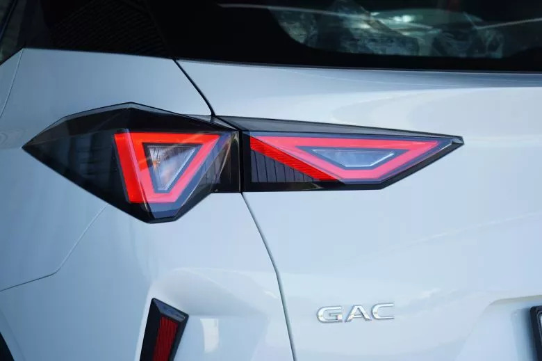 GAC Emzoom 1.5T GDI  R-Style BVA