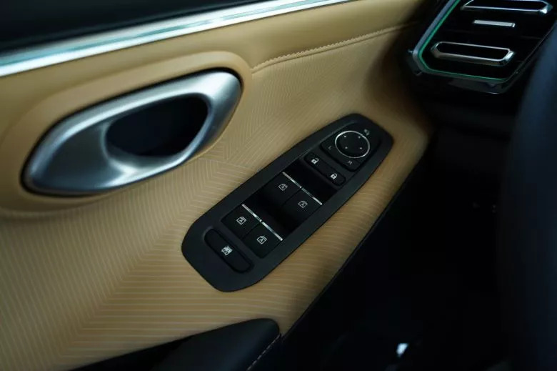 GAC Emzoom 1.5T GDI  R-Style BVA