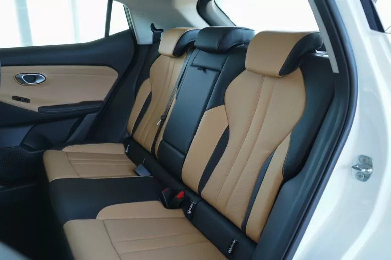 GAC Emzoom 1.5T GDI  R-Style BVA