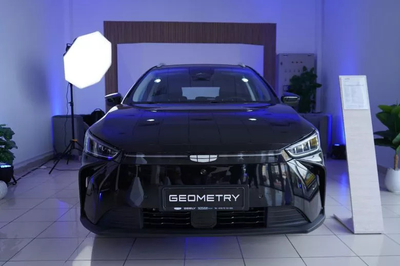 Automobiles Zouari et SOTUDIS inaugurent une nouvelle agence 3S à la Marsa