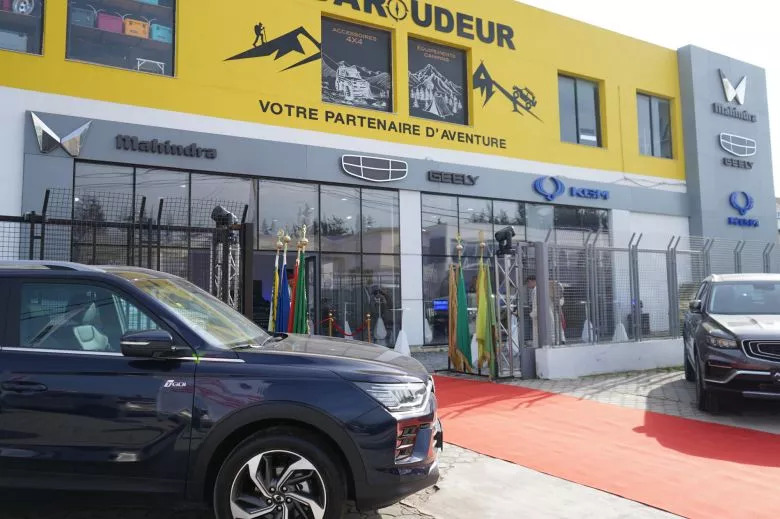 Automobiles Zouari et SOTUDIS inaugurent une nouvelle agence 3S à la Marsa