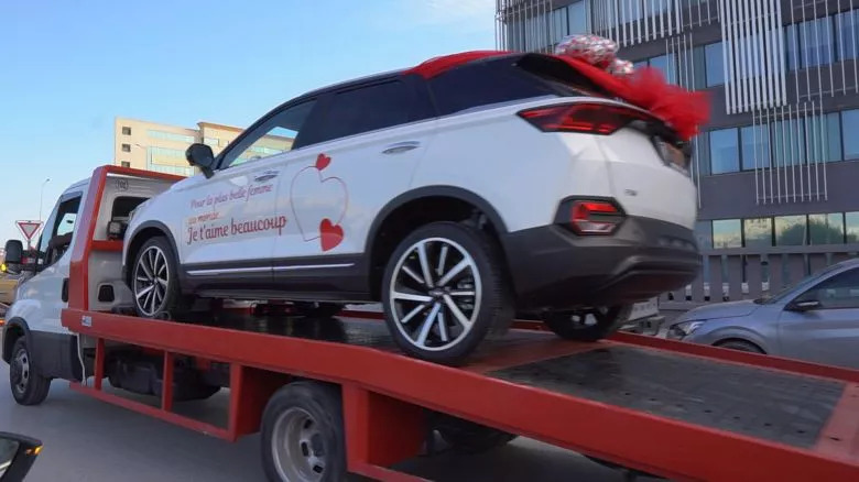 FAW Bestune a célébré l'amour sur les routes