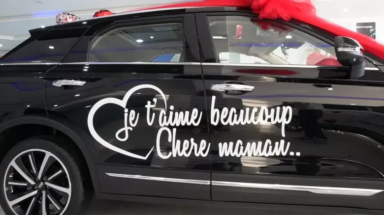 FAW Bestune a célébré l'amour sur les routes