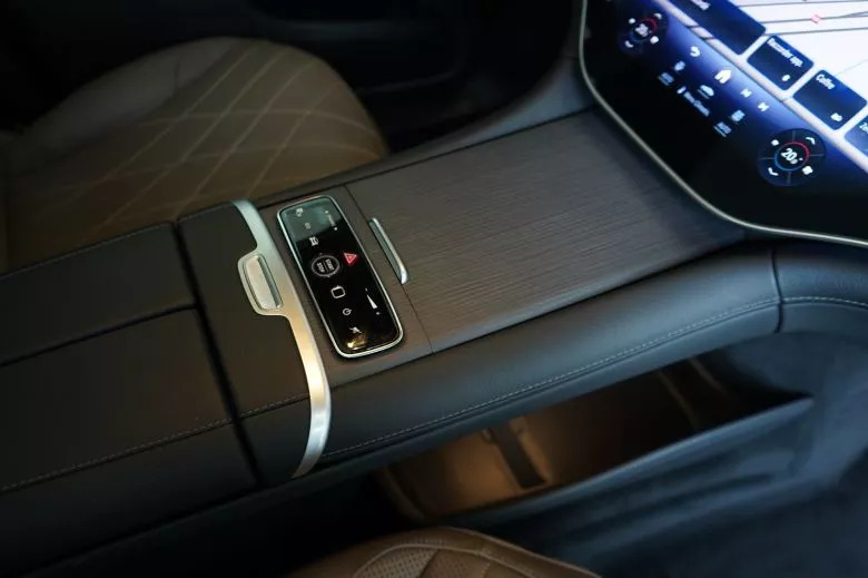 Mercedes-Benz EQE SUV 350 4Matic AMG