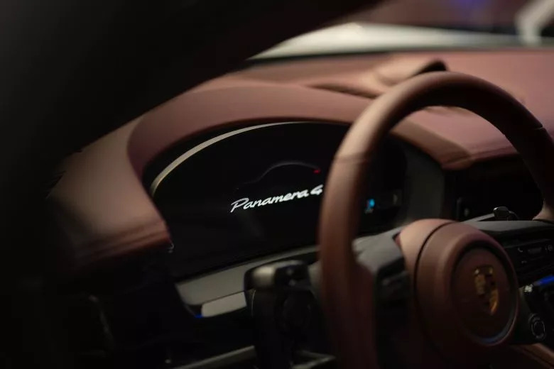 Porsche Centre Tunis - Ouverture du showroom rénové à La Goulette