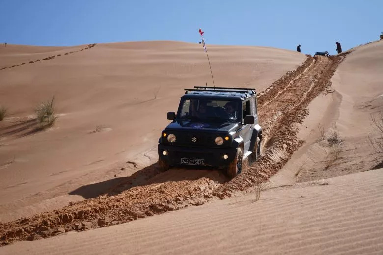 Raid Jimny 2025 - Une aventure exceptionnelle à travers le désert tunisien