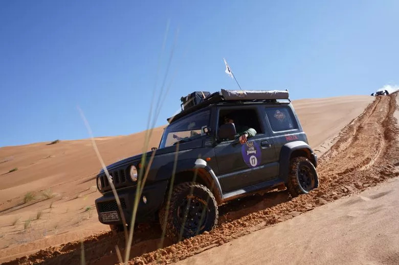 Raid Jimny 2025 - Une aventure exceptionnelle à travers le désert tunisien