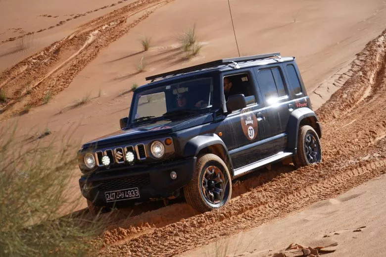 Raid Jimny 2025 - Une aventure exceptionnelle à travers le désert tunisien