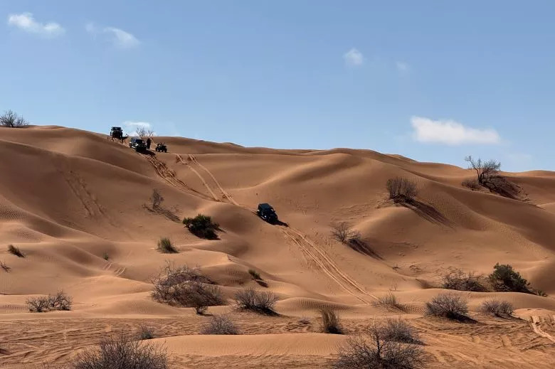 Raid Jimny 2025 - Une aventure exceptionnelle à travers le désert tunisien