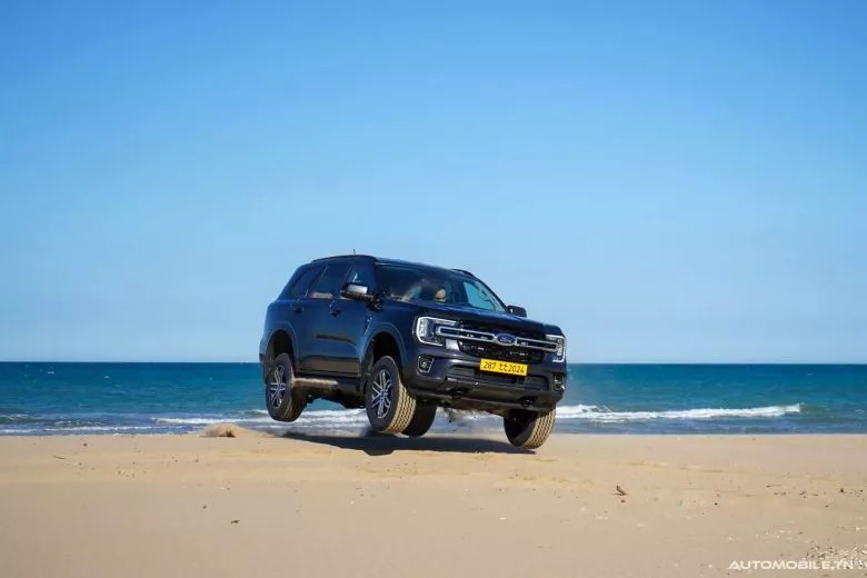 Ford Everest XLT : La Puissance et la Fiabilité au Service des Agences de Voyage