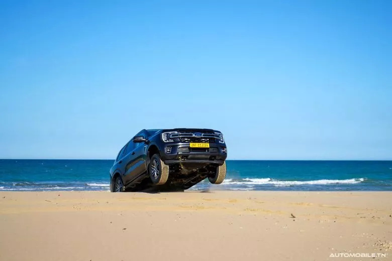 Ford Everest XLT : La Puissance et la Fiabilité au Service des Agences de Voyage